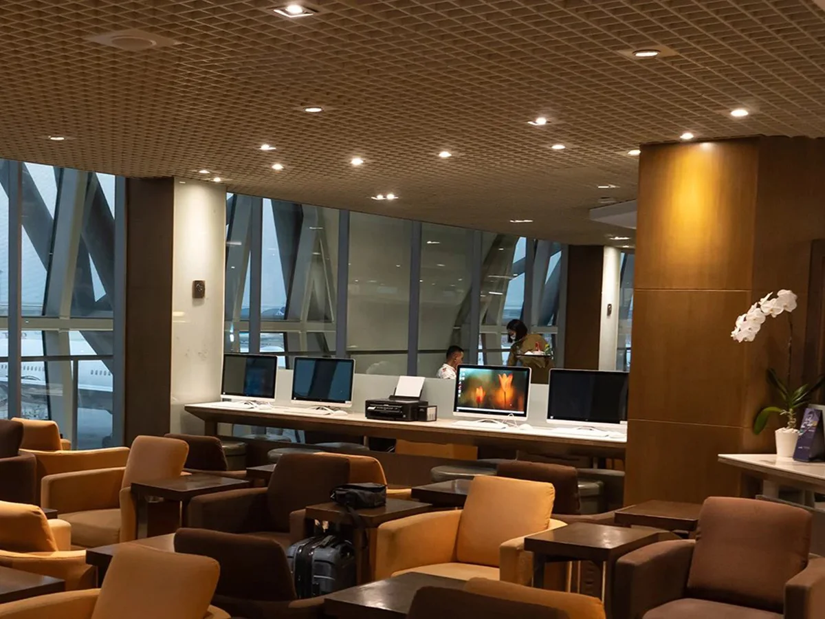 ฝ้าอลูมิเนียม เบา ทน ไม่ลามไฟ ใช้ได้ทั้งบ้านและอาคาร