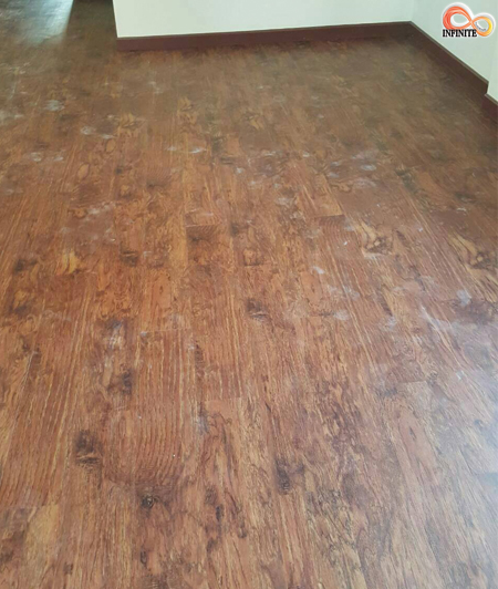 กระเบื้องยาง คลิ๊กล็อค 