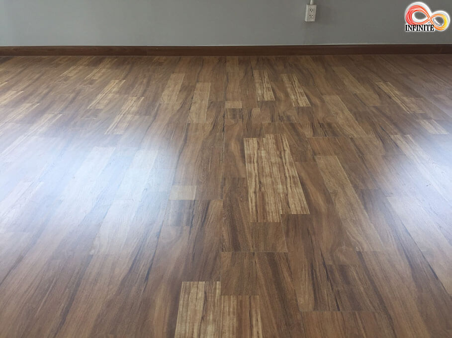 ไม้ลามิเนต 