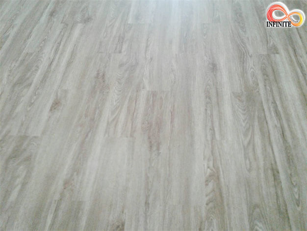 คลิ๊กล็อค 